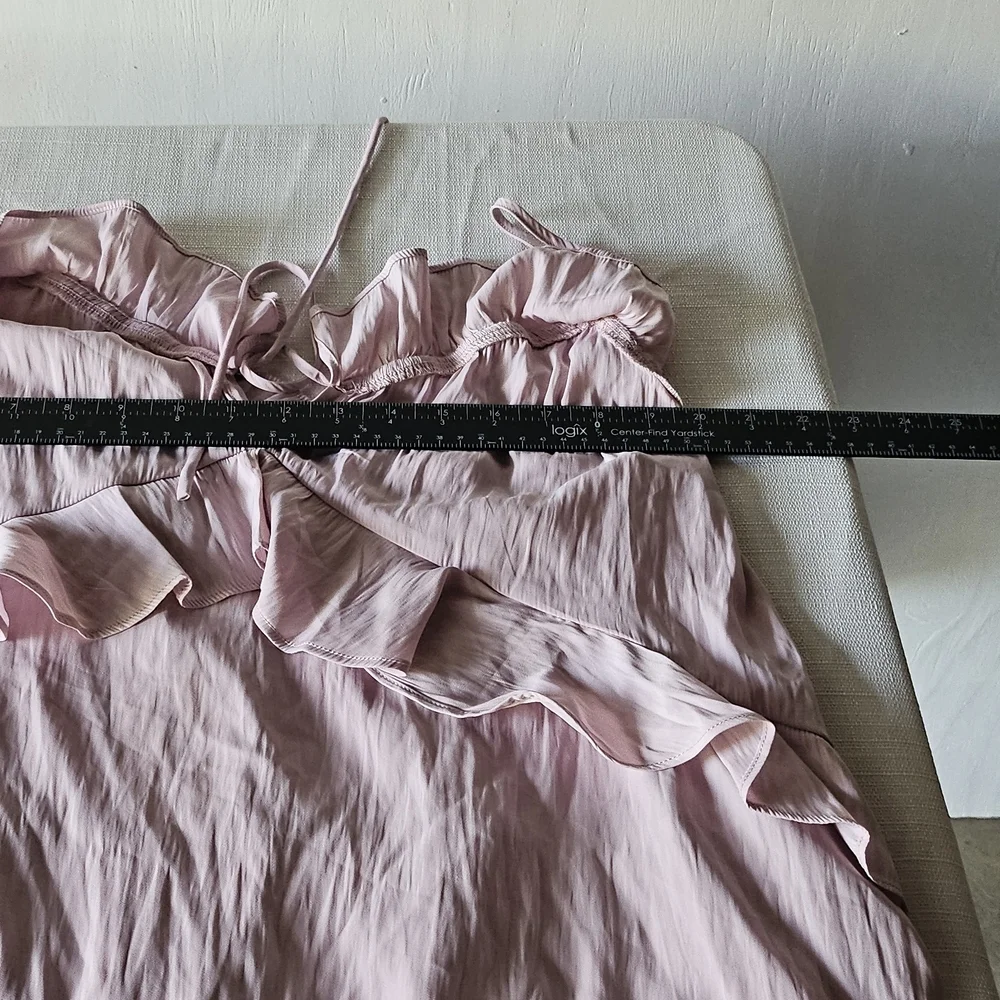 Universal Standard Light Pink Ruffle Camisole - Picture 4 of 9